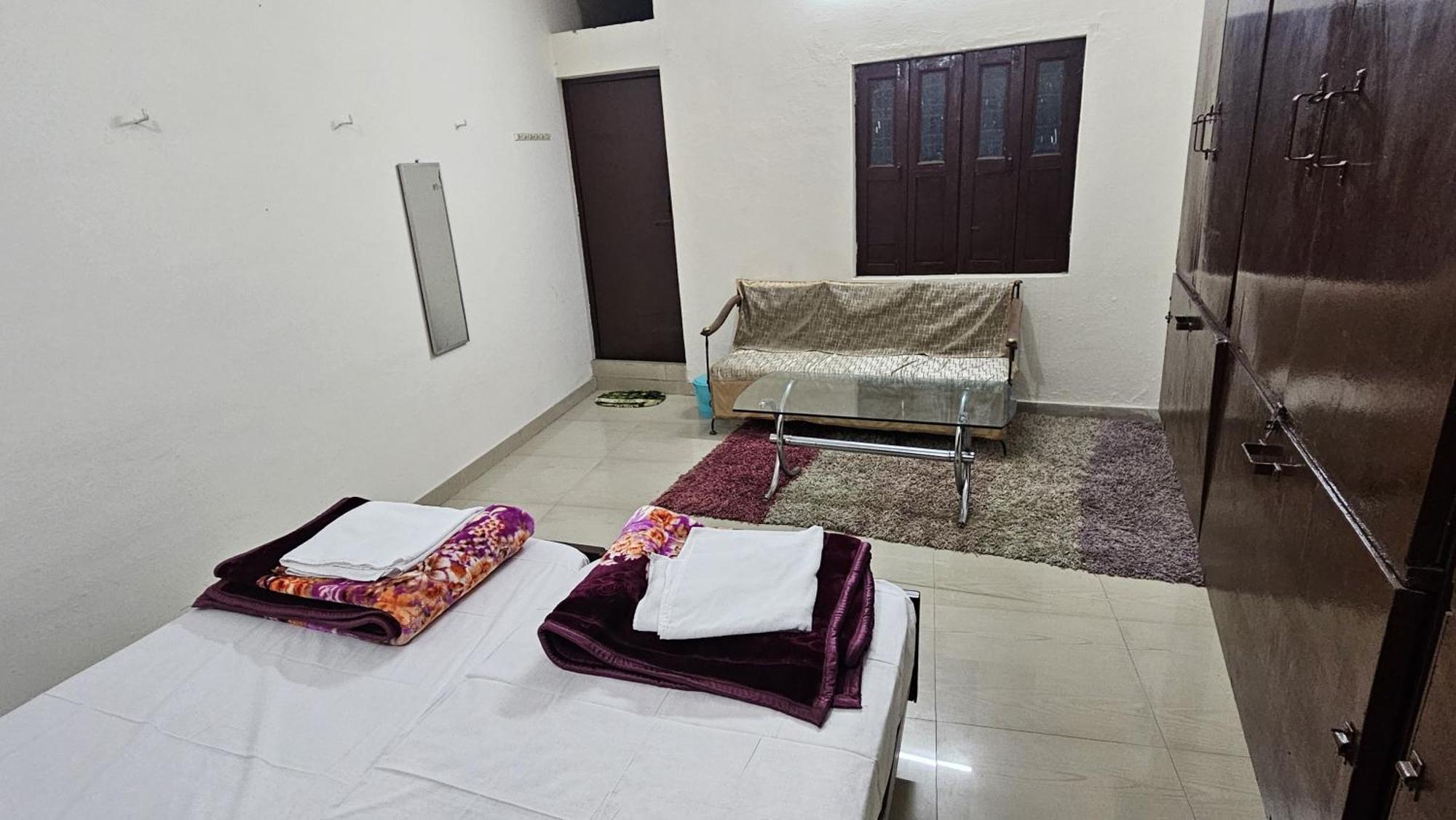 The Green Crest Kumbh Homestay Prayagraj Exterior foto